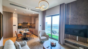 STAY BY LATINEM Luxury 1BR Holiday Home CVR A2609 near Burj Khalifa